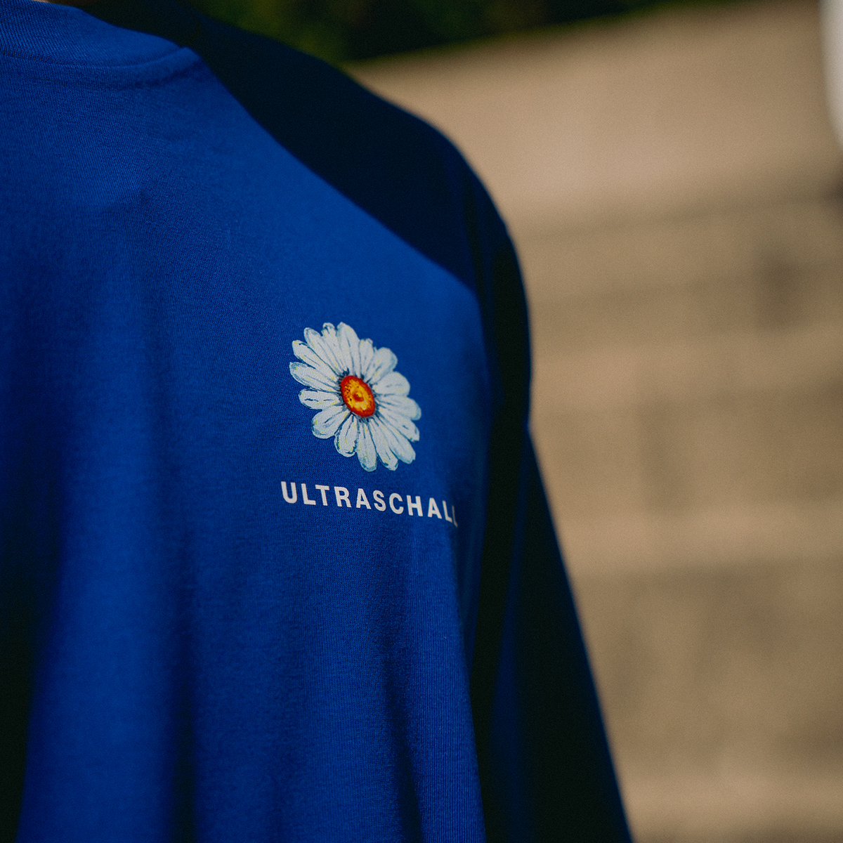 Long-sleeve